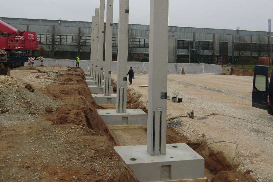 Fertigteilstützen mit angeschlossenem Einzelfundament