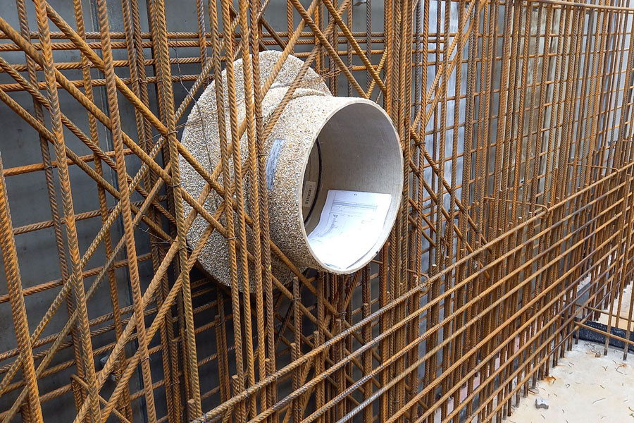 Maschinengebäude - Auswechselbewehrung für eine Wanddurchführung